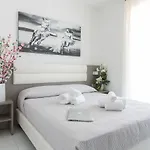 Perla Aparthotel 4*