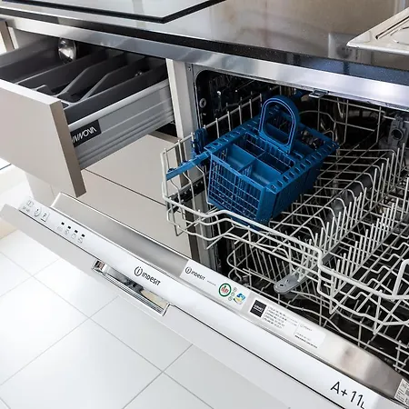 Perla شقة فندقية ريتشيوني