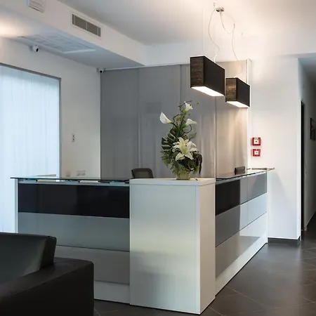 Perla Apartmanhotel Riccione