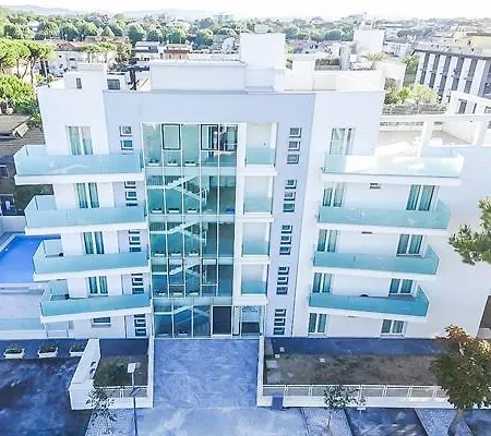 Perla Apartmanhotel